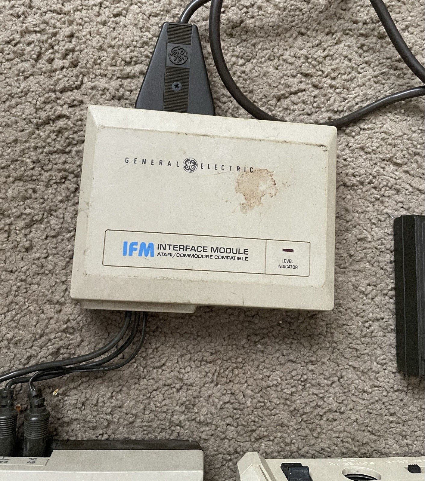Atari 600XL Computer Gaming System Vintage General Electric Compu Mate IFM