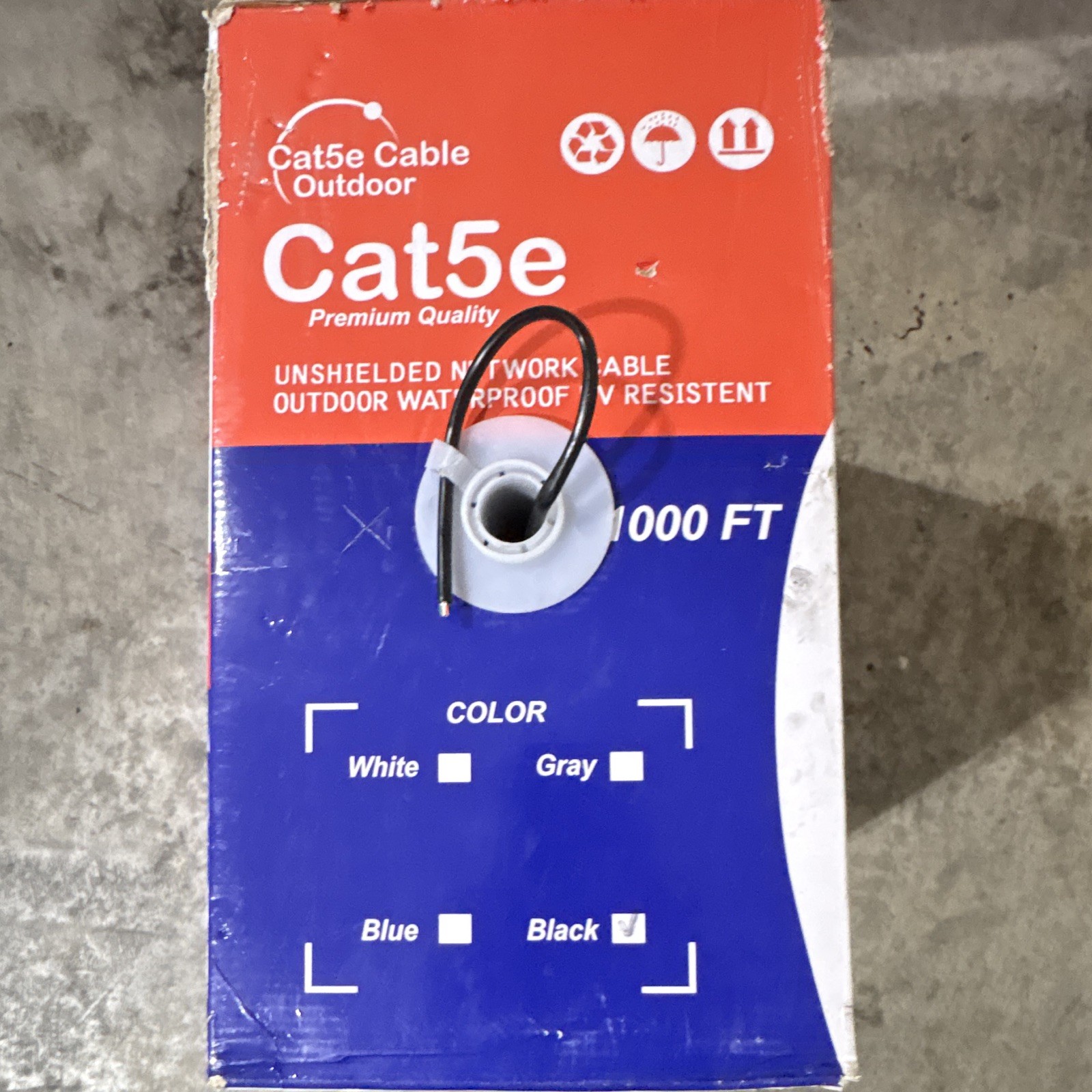Cat5e Outdoor Unshielded Network Cable 1000 ft Black Waterproof UV