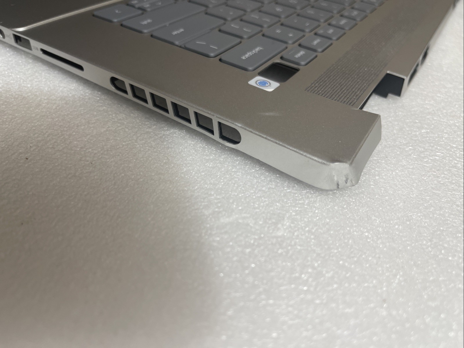 OEM DELL Inspiron 16PLUS 7630 7635 Palmrest Bcl Keybord 0JT64C Silver SA T7 Read