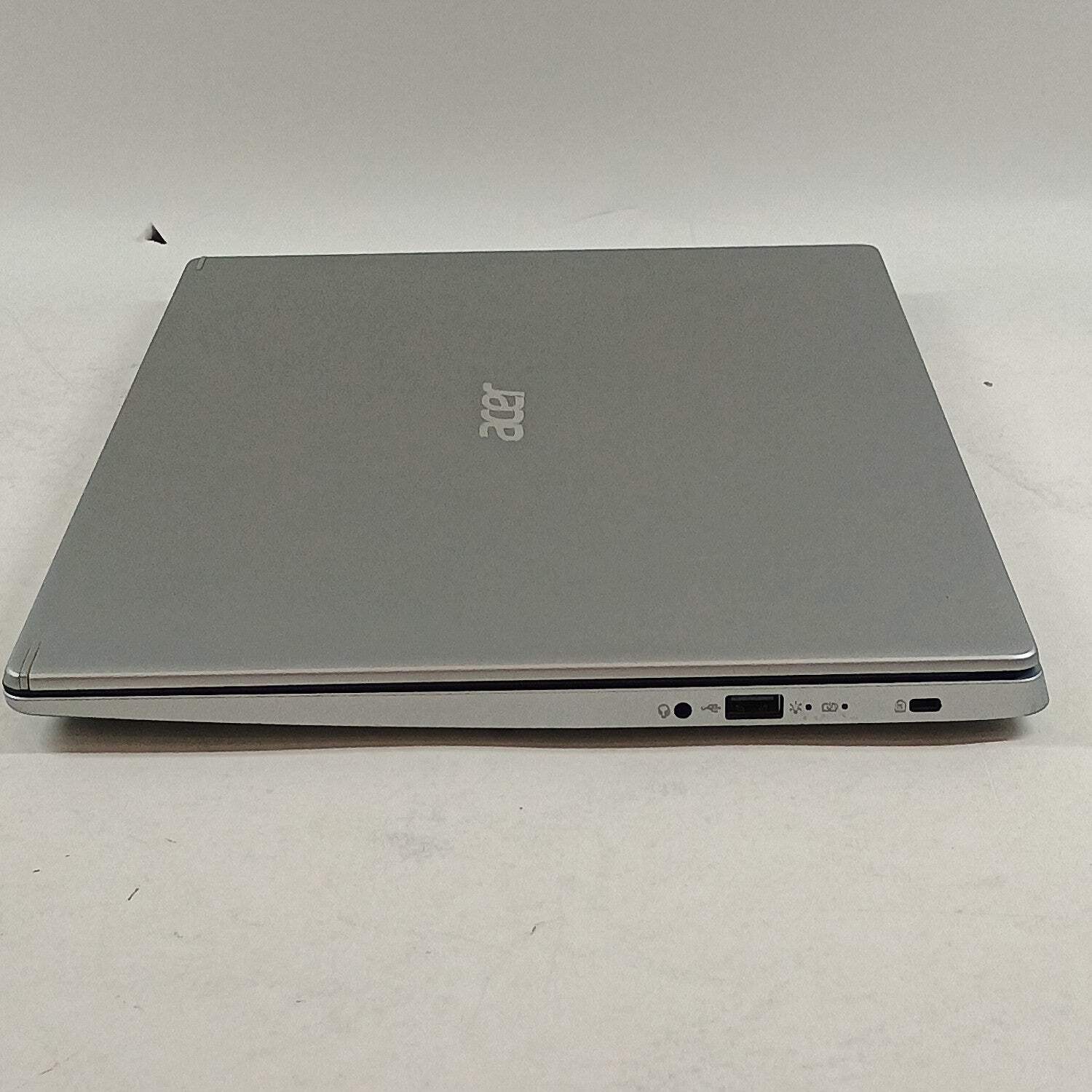 Acer Aspire 5 A515-45 15.6″ Ryzen 7 5700U 1.8GHz 16GB RAM 1TB SSD