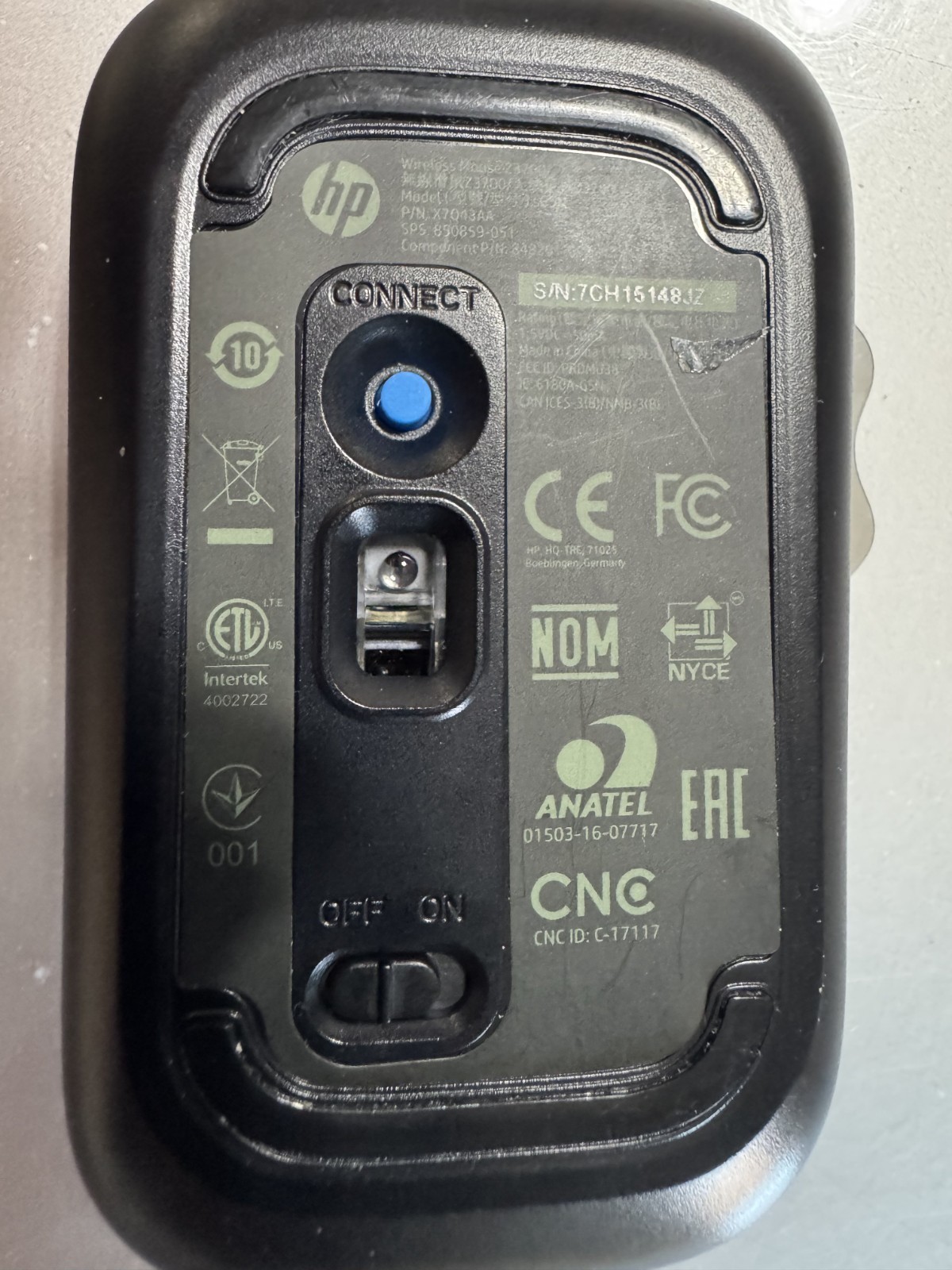 HP Z3700 Silver Wireless BlueTrack Mouse