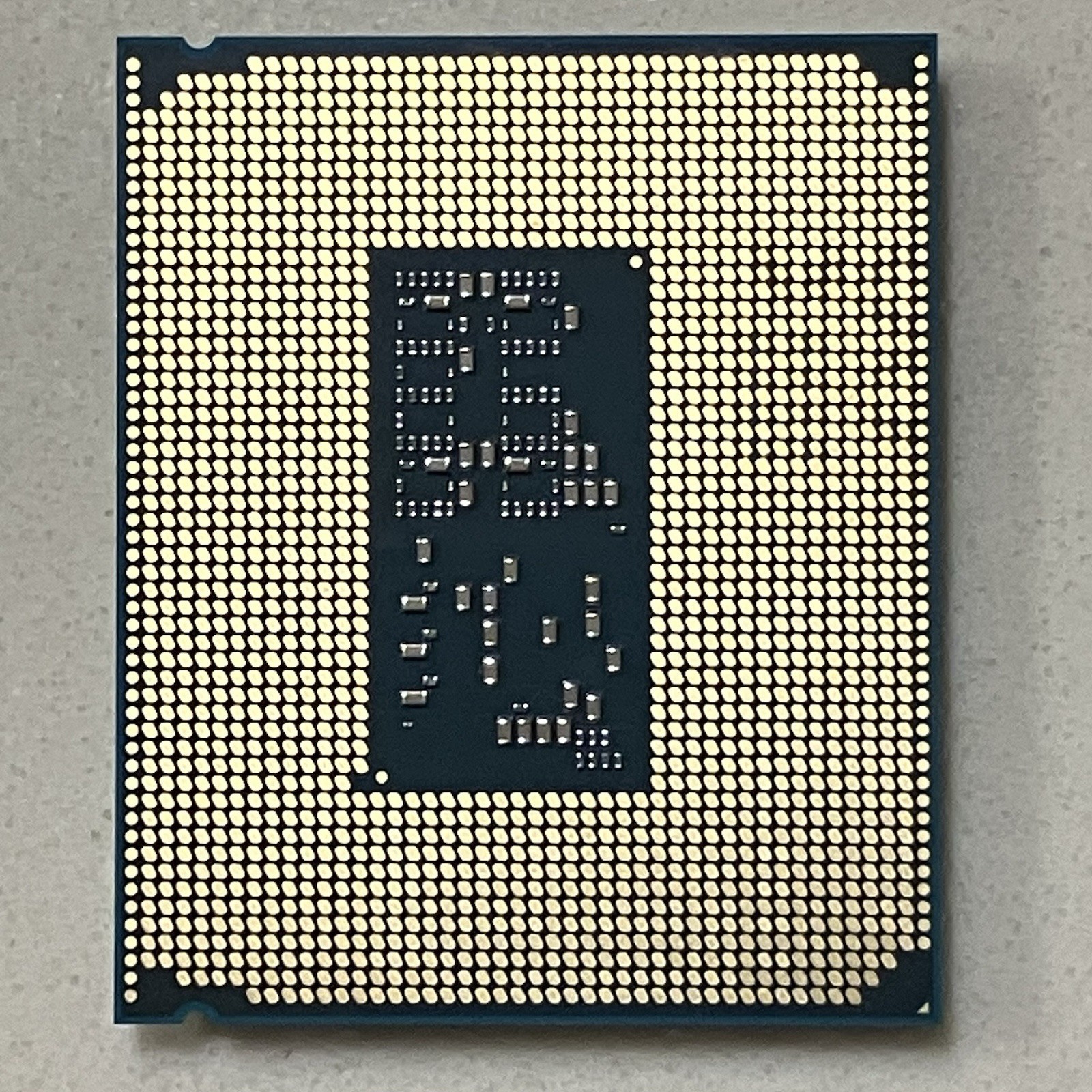 65W Intel Core Ultra 7 265 SRQCX 5.3 GHz turbo LGA 1851 cpu tested