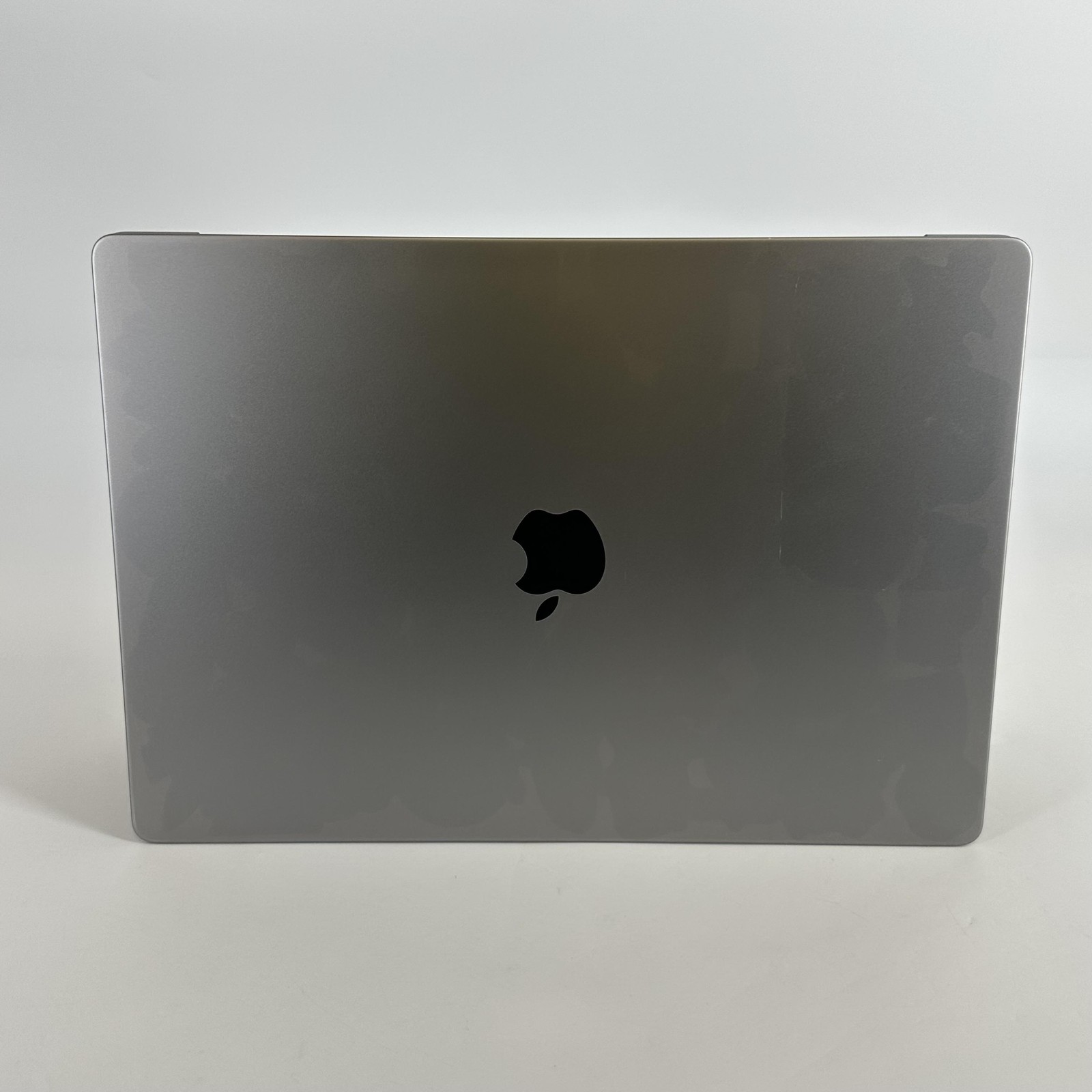 MacBook Pro 16 Space Gray 2021 3.2 GHz M1 Max 10-Core CPU 32-Core GPU 64GB 1TB
