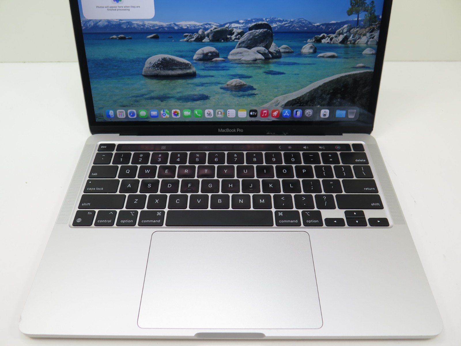 APPLE MACBOOK PRO 2020 13″ SILVER 8-CORE M1 16GB 512GB +BATTERY COUNT @ ONLY 262