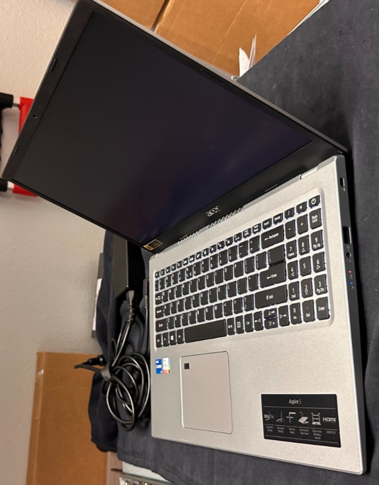 Acer Aspire A515 – 15.6″ Laptop – i5-1135G7 8GB RAM 128GB SSD – Win 11