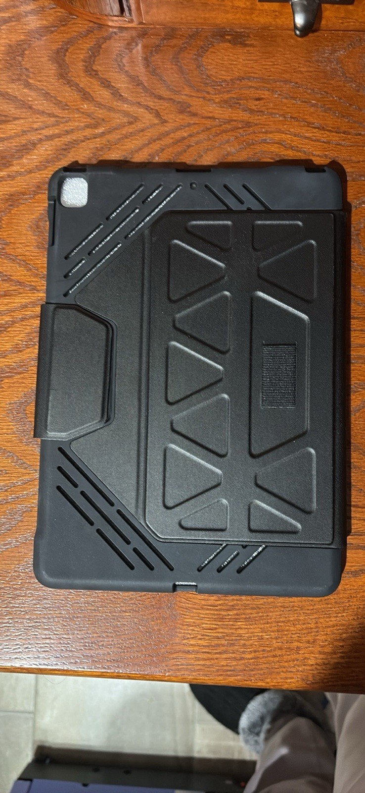 Targus Pro-Tek Folding Folio Case Black for iPad 10.2/10.5