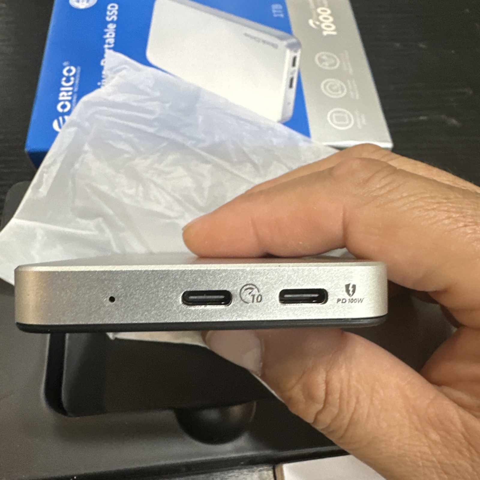 ORICO BookDrive P10PLUS 1TB USB-C Portable External SSD Silver PC/Mac Magnetic