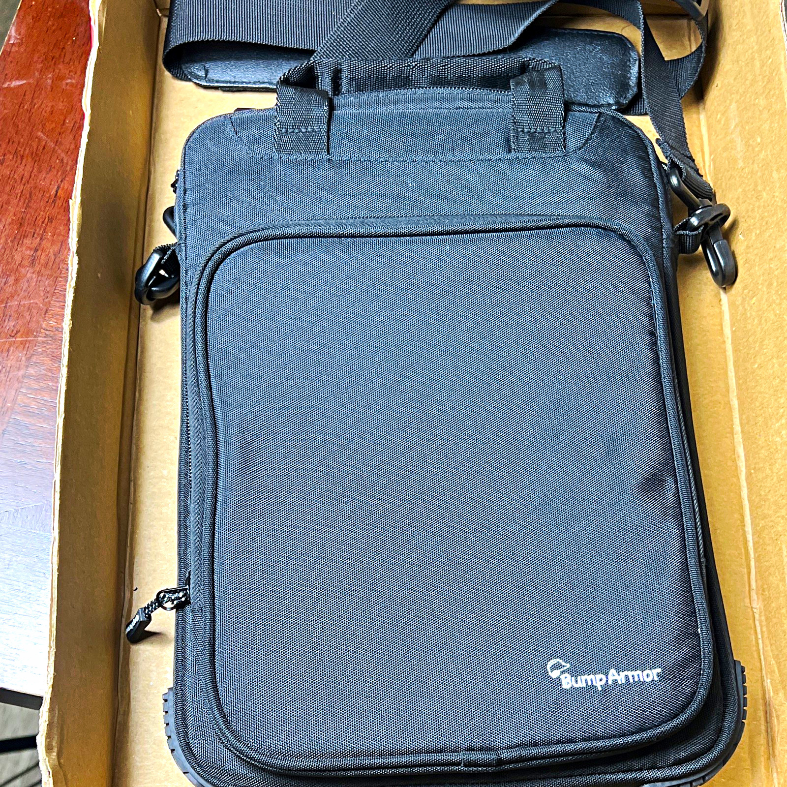 BumpArmor Black Padded Nylon Laptop Briefcase 15 in w/ Shoulder Strap & Handle