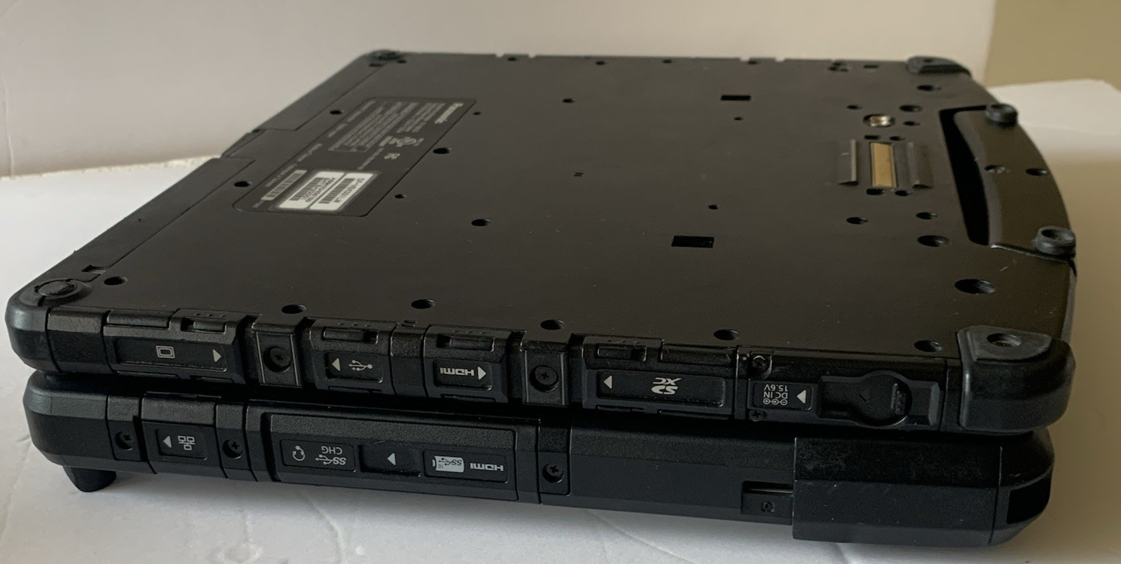 Panasonic Toughbook CF-33 i7-10810U 1.10GHz 512GB SSD 32GB Ram 4G GPS Touch Good