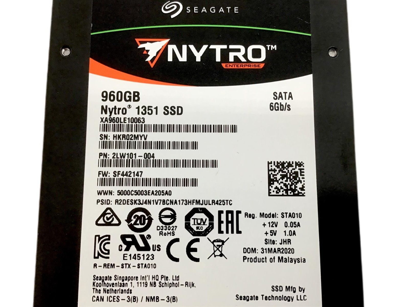 Low Hours! 960GB SATA SSD Seagate Nytro 1351 2.5″ 6Gbps Internal SSD Drive
