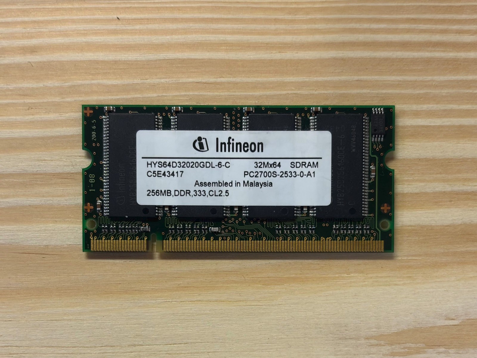 Various Brands 256/512 MB SO-DIMM 266/333 MHz DDR SDRAM Memory