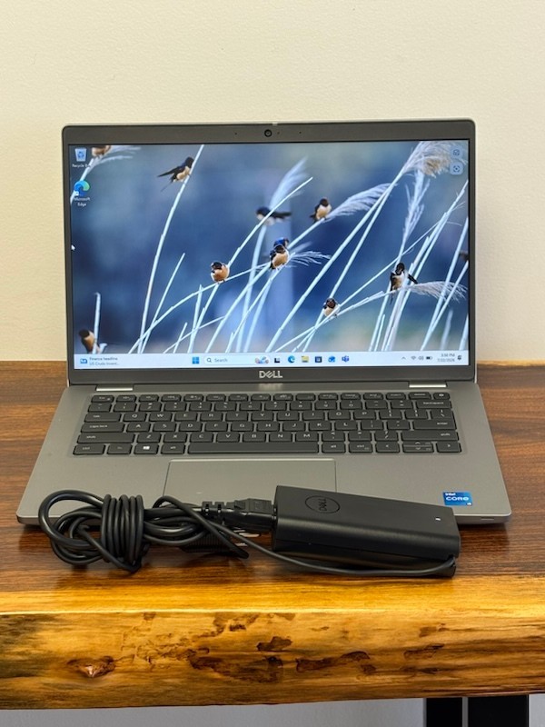 Dell Latitude 5420 14″ FHD Laptop Intel Core i5-1135G7 8GB 256GB Windows 11 Pro