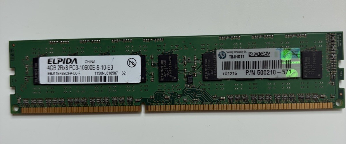 Intel Xeon E5620 LGA 1366 4 Core CPU + 16GB DDR3 PC3-10600E ECC Server RAM Combo