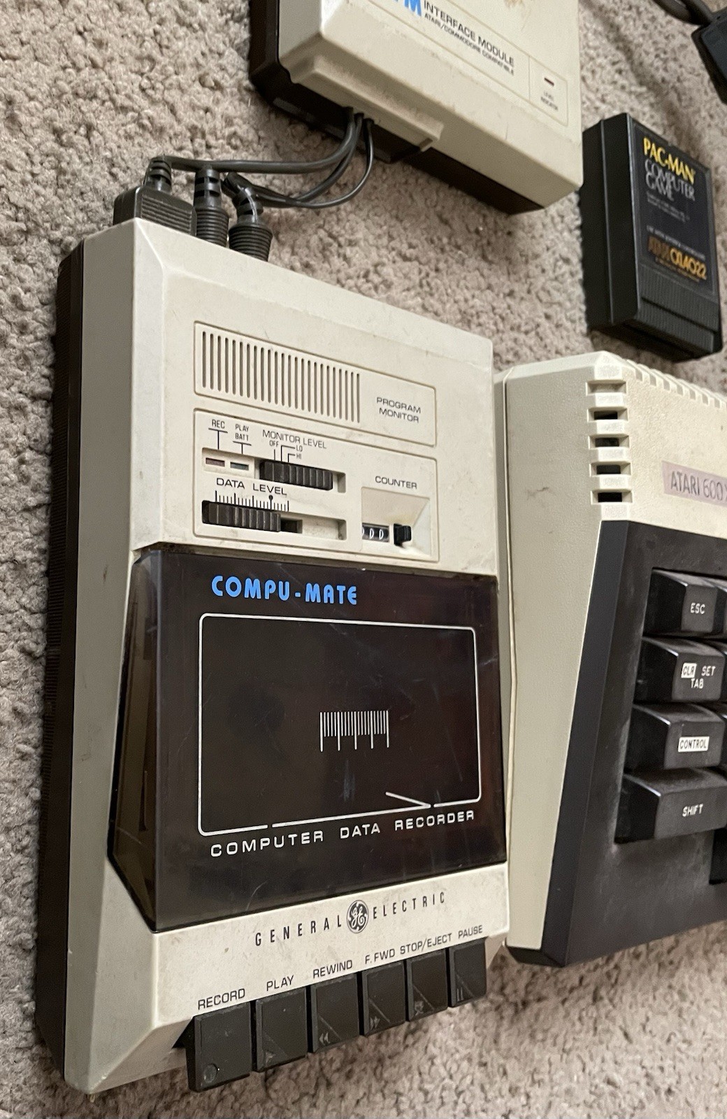 Atari 600XL Computer Gaming System Vintage General Electric Compu Mate IFM