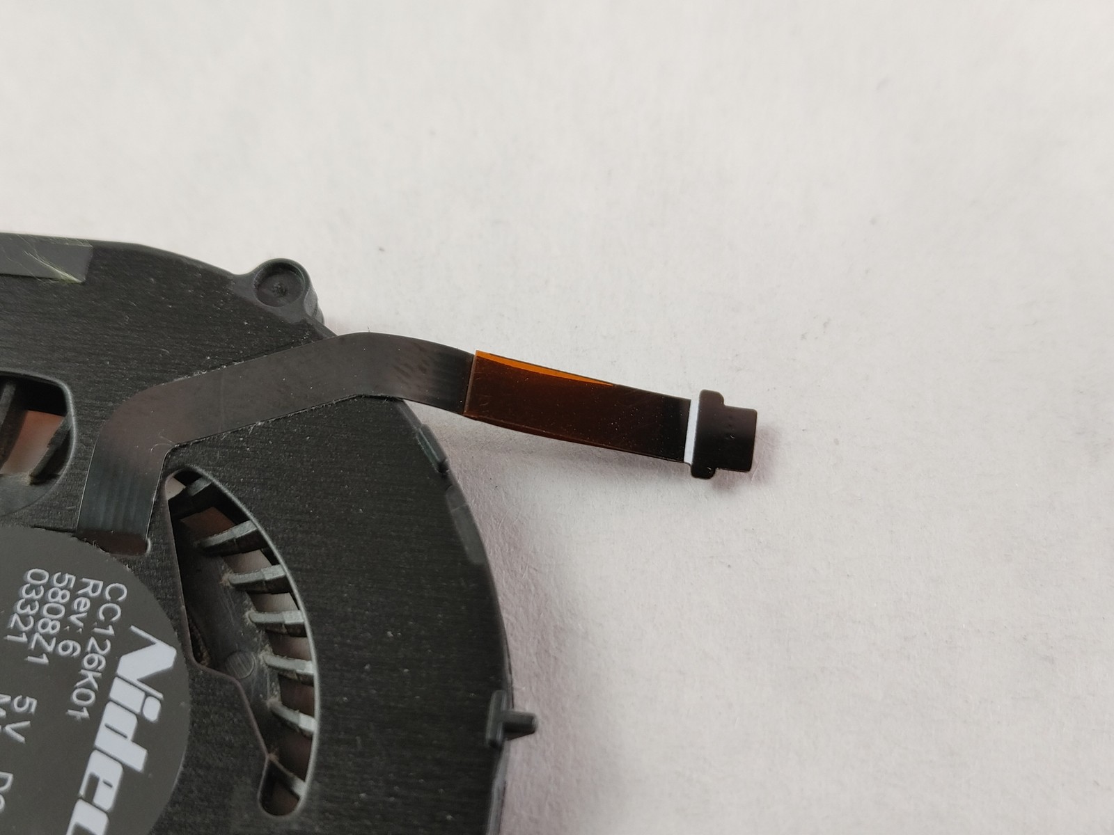 Lenovo 04X3829 None BGA 1168 Heatsink and Fan For ThinkPad X1 Carbon 2nd Gen.