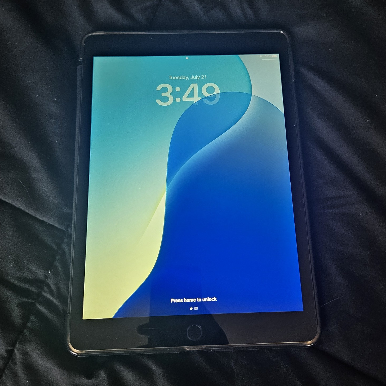 Apple iPad 10.2″ 64GB Wi-Fi Space Gray iPadOS