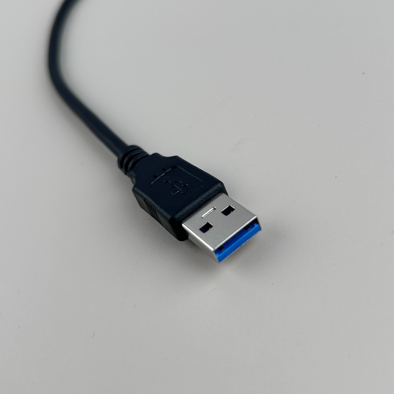 USB 3.0 to 2.5″ SATA III Hard Drive Adapter Cable/UASP-SATA to USB3.0 Converter