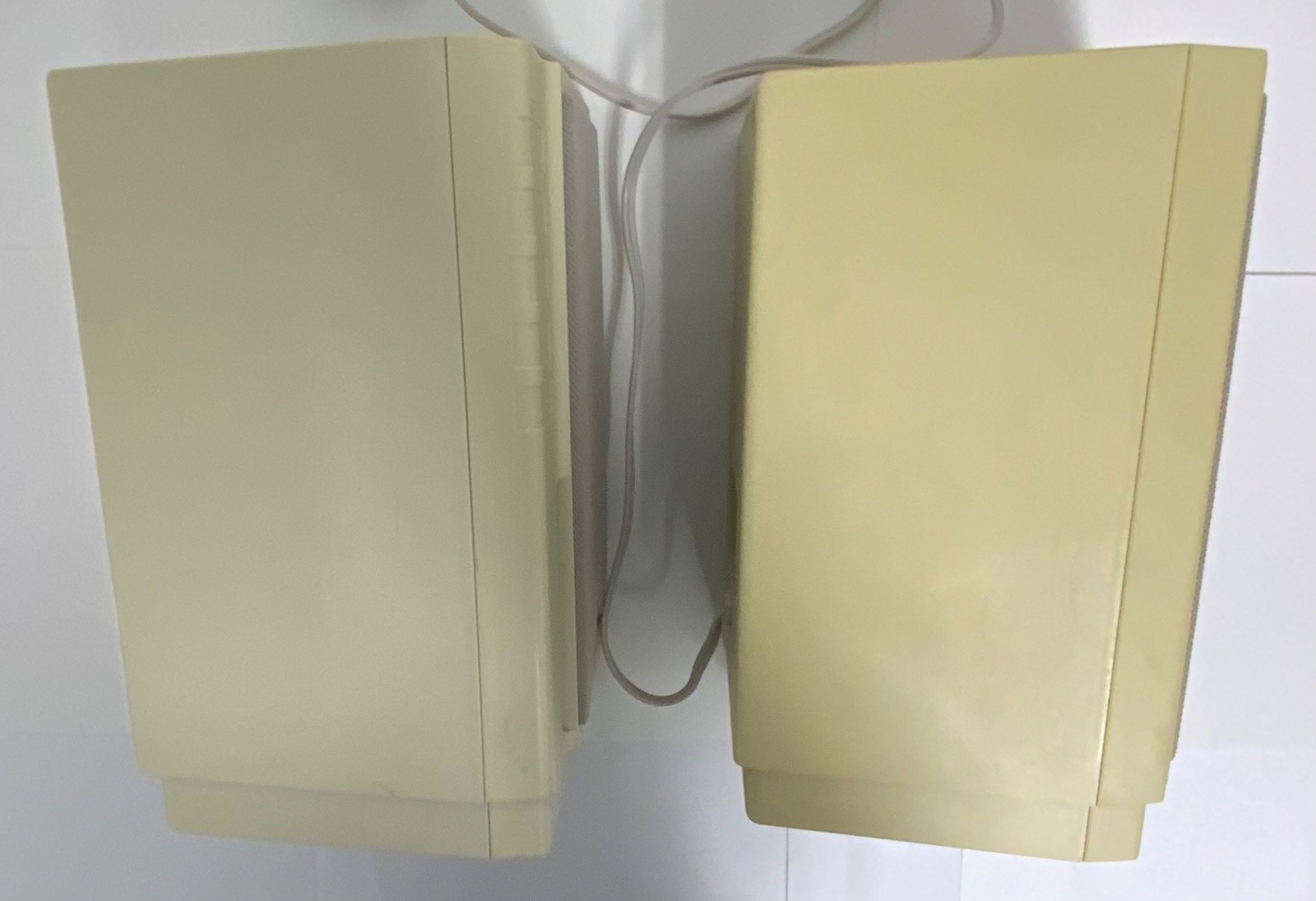 Juster Multimedia Speakers SP-988 Set of 2 Vintage