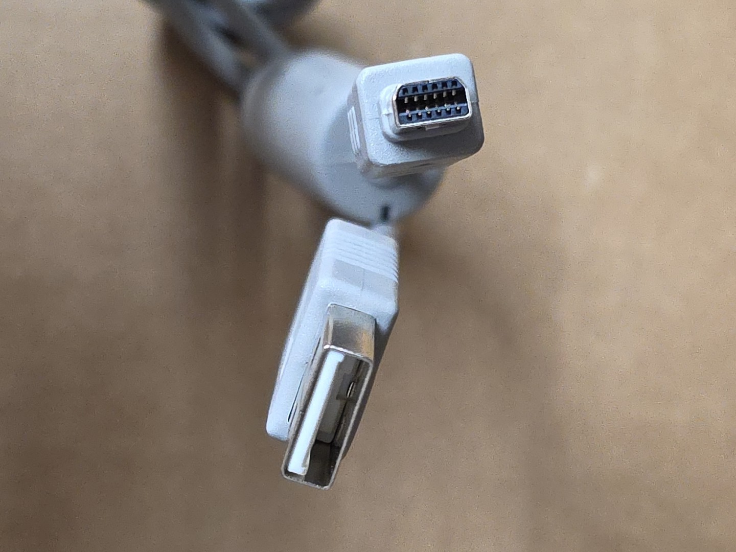 CB-USB6 USB Cable for Olympus Digital Cameras – OM, PEN, E-System