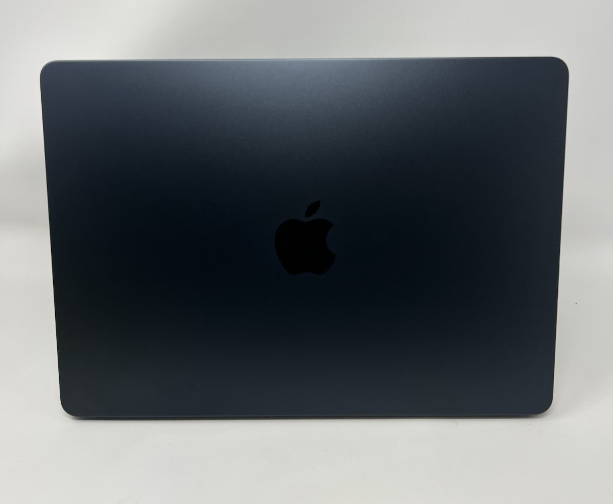 Apple MacBook Air 13 M5 16GB 512GB Midnight 100 Percent Battery 29 Cycles