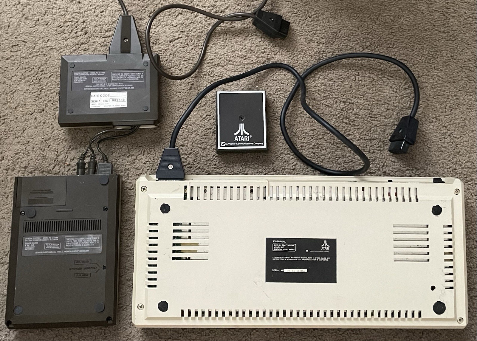 Atari 600XL Computer Gaming System Vintage General Electric Compu Mate IFM