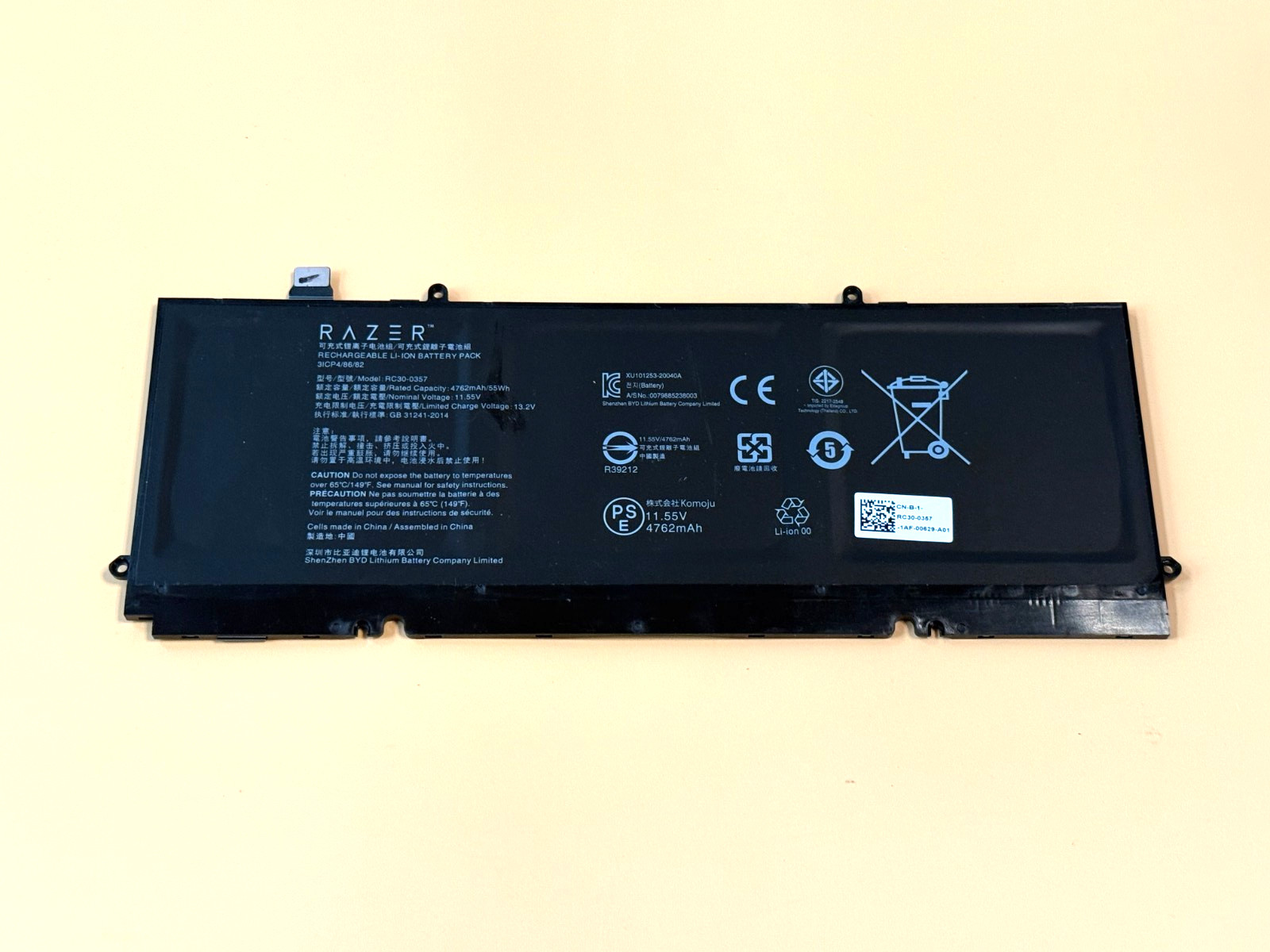 GENUINE OEM Razer Book 13 RZ09-0357 13.3″ Battery 11.55V 4762mAh 55Wh RC30-0357