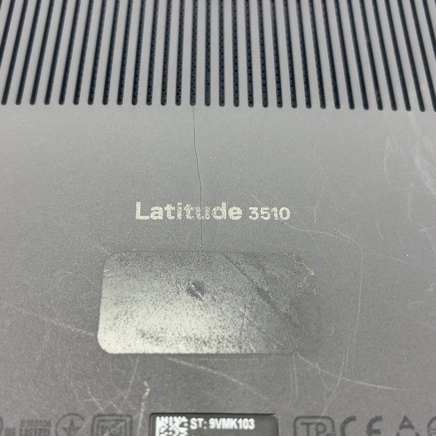 Broken Dell Latitude 3510 15.6″ i7-10510U 1.8GHz 8GB RAM 256GB SSD Read