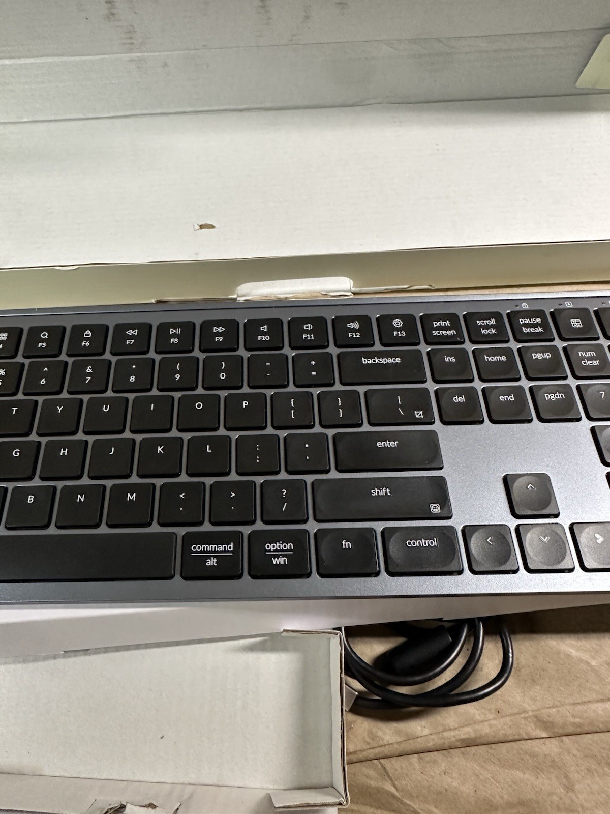 Keychron – B6 Pro 100% Custom Wireless Keyboard with Progrmmable ZMK Support