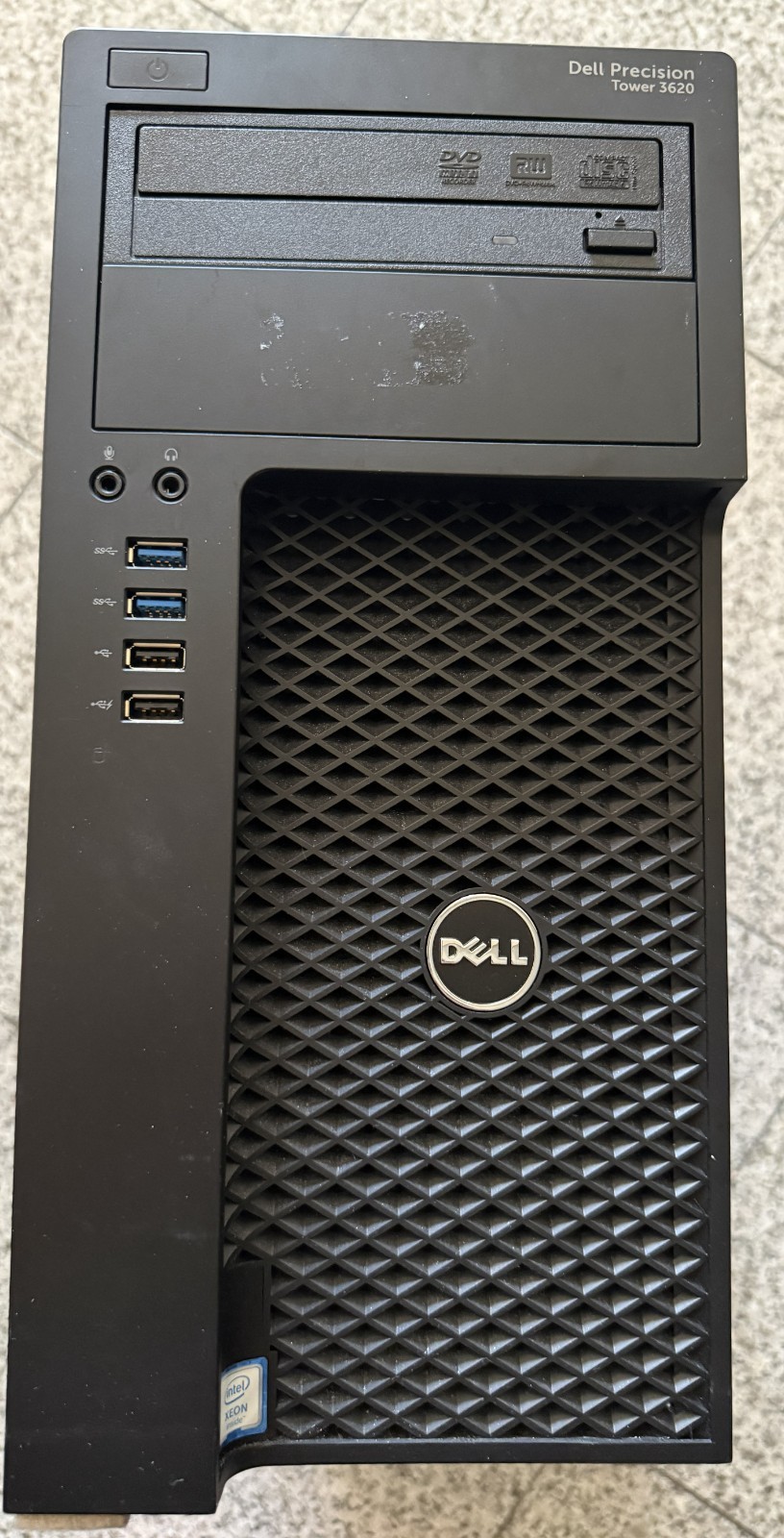 Dell Precision T3620 Xeon E3-1220v6 3.00GHz 16GB 250GB SSD GeForce GT 620