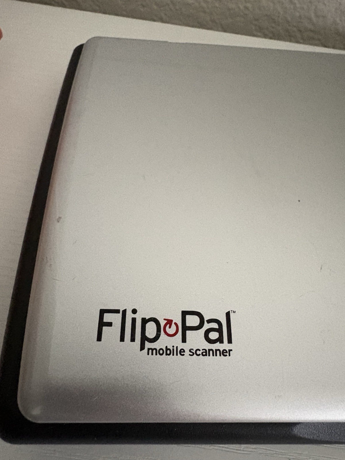 Flip Pal Mobile Scanner 100 C *Tested & Works No Case
