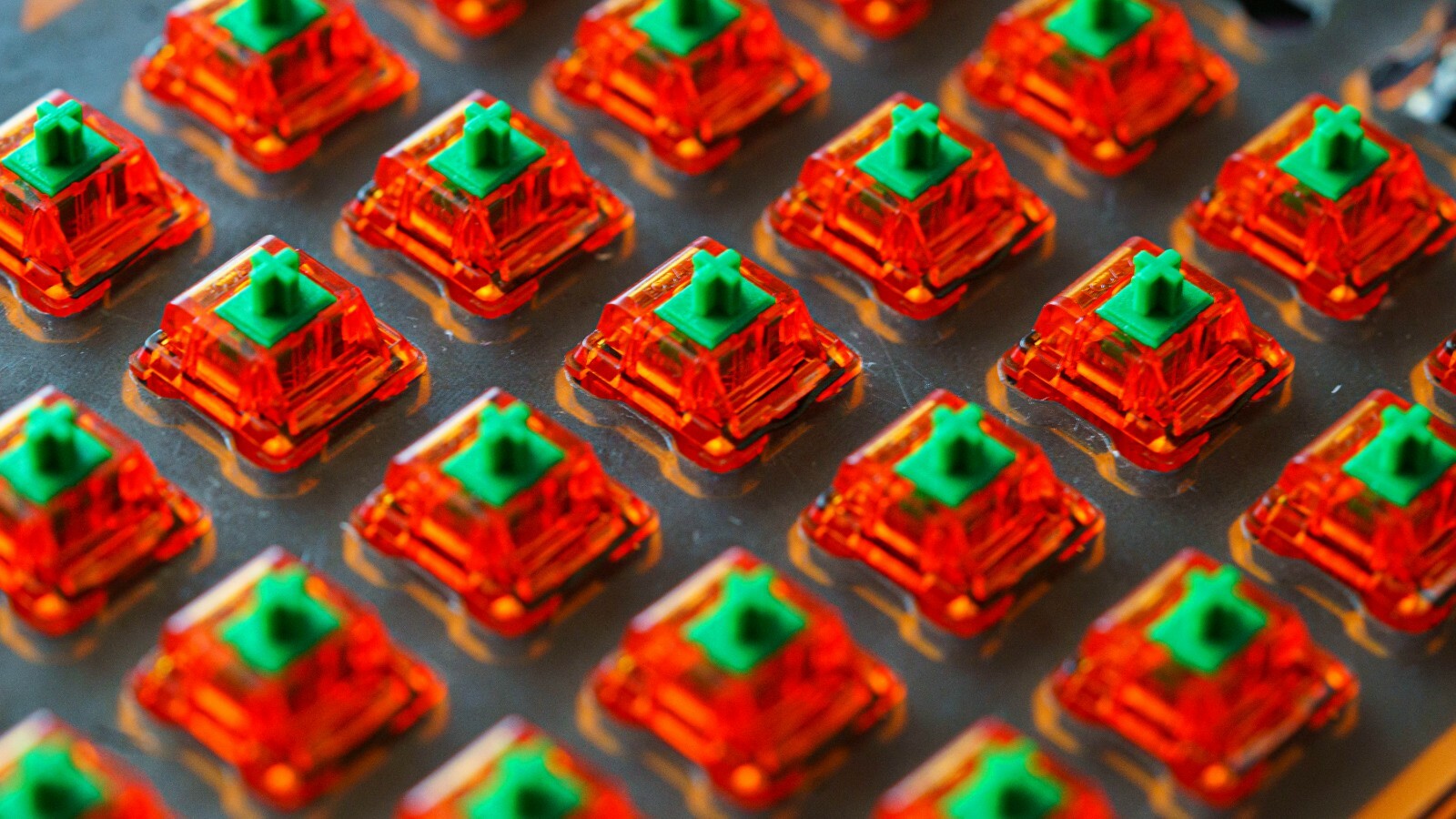 Lubed and Filmed C3 Equalz Tangerine Linear Switches 67g (90 Count)
