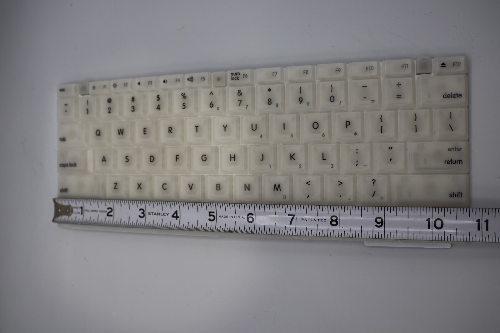 iBook G3 12″ Keyboard 2004 800MHz~Mid 2005 1.33GHz 922-6132 922-6901 922-6638