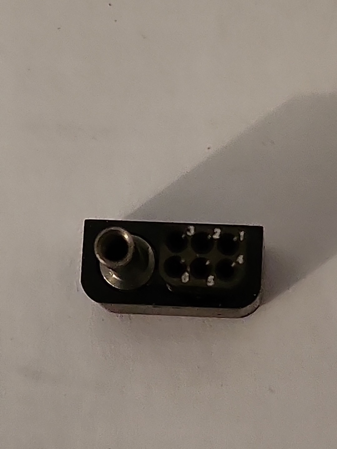 DEUTSCH RE54-106S-613 6-pin Rectangular Connector NSN 5935-00-137-6789, NOS.