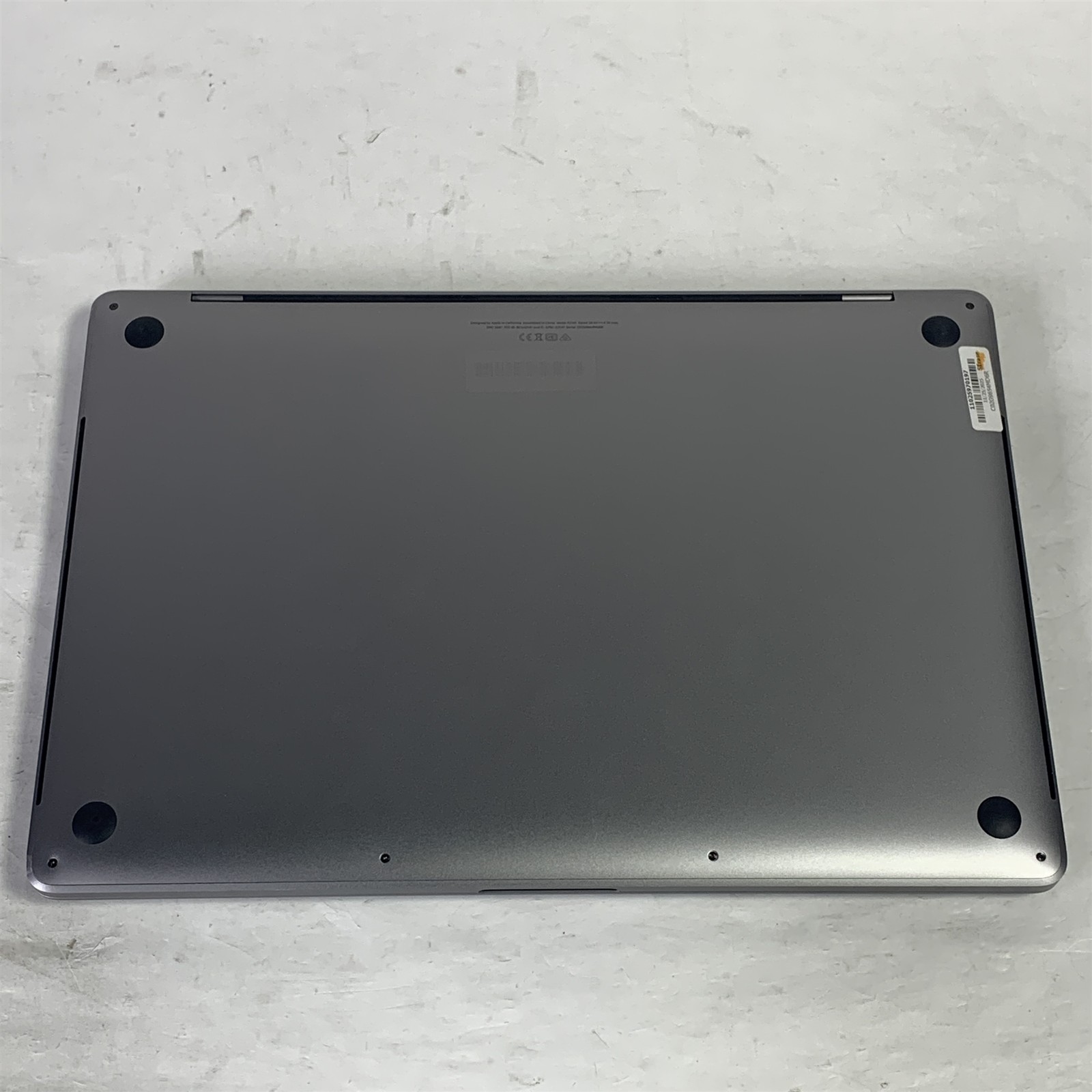 Apple MacBook Pro A2141 (2019) 16″ Laptop Core i9-9980HK 2.3GHz 16GB – 500GB SSD