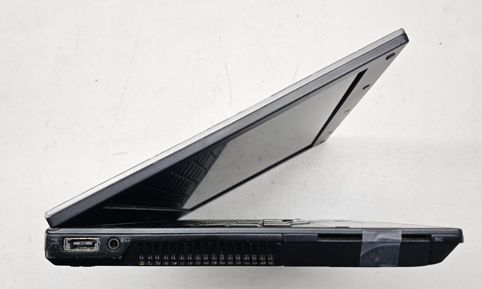 Dell Latitude E4310 13.3″ Laptop Intel Core i5-520M 4GB RAM NO HD/OS (FL)