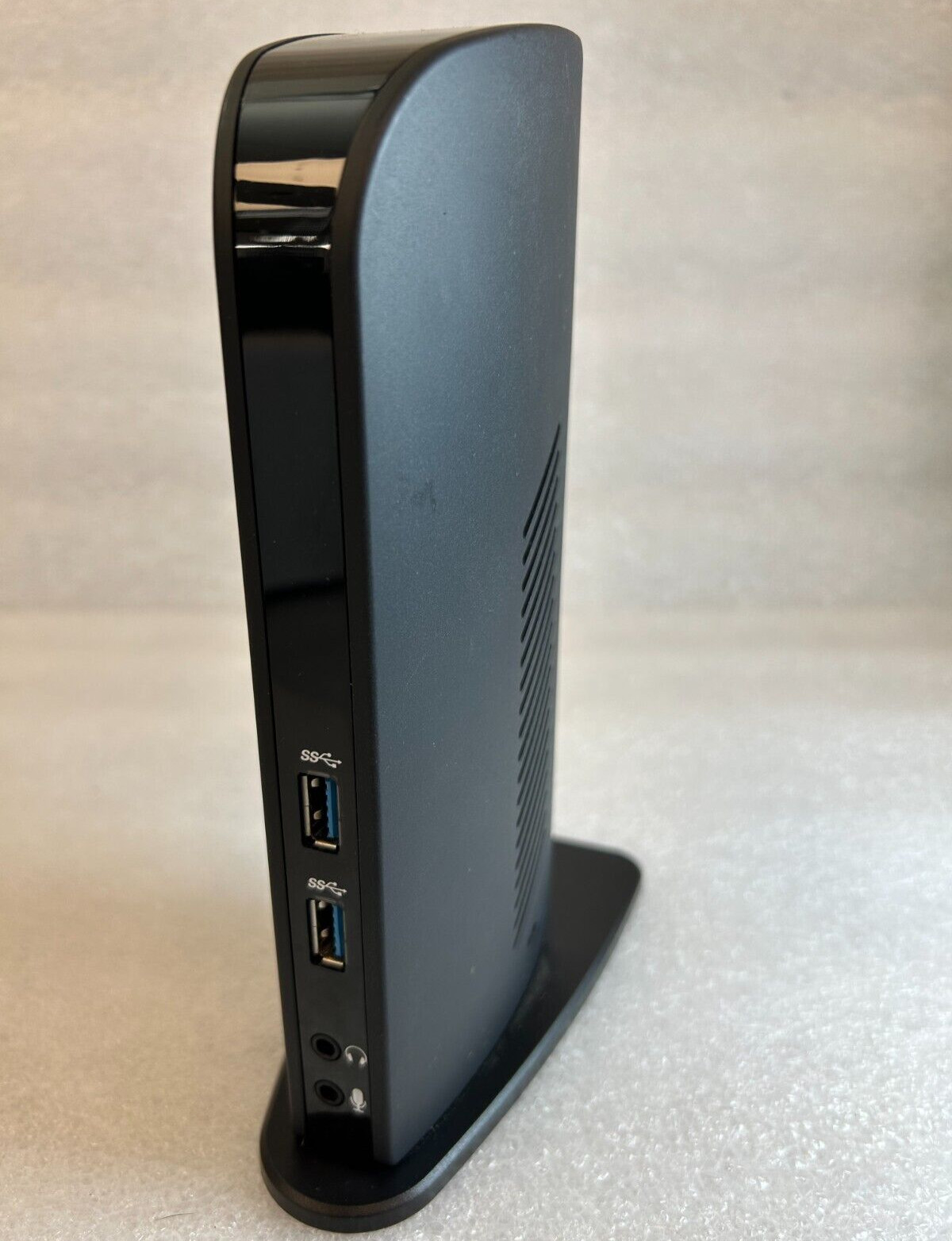 Kensington M01167 USB 3.0 Docking Station ONLY DVI/HDMI/VGA sd3500v – Free S/H