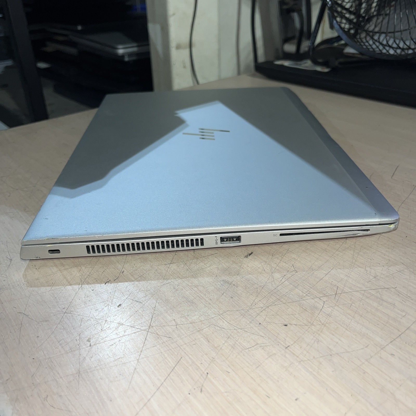 HP ELITEBOOK 840 G5 INTEL CORE I7-8550U 1.80GHZ 8GB RAM NO HD