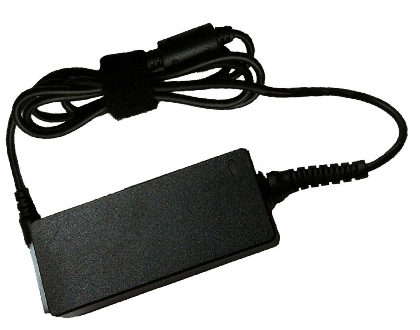 Ac adapter For LITEON Model: PA-1131-07 AP.13503.010 ( 5.5mm x 2.5mm) 19V 7.1A