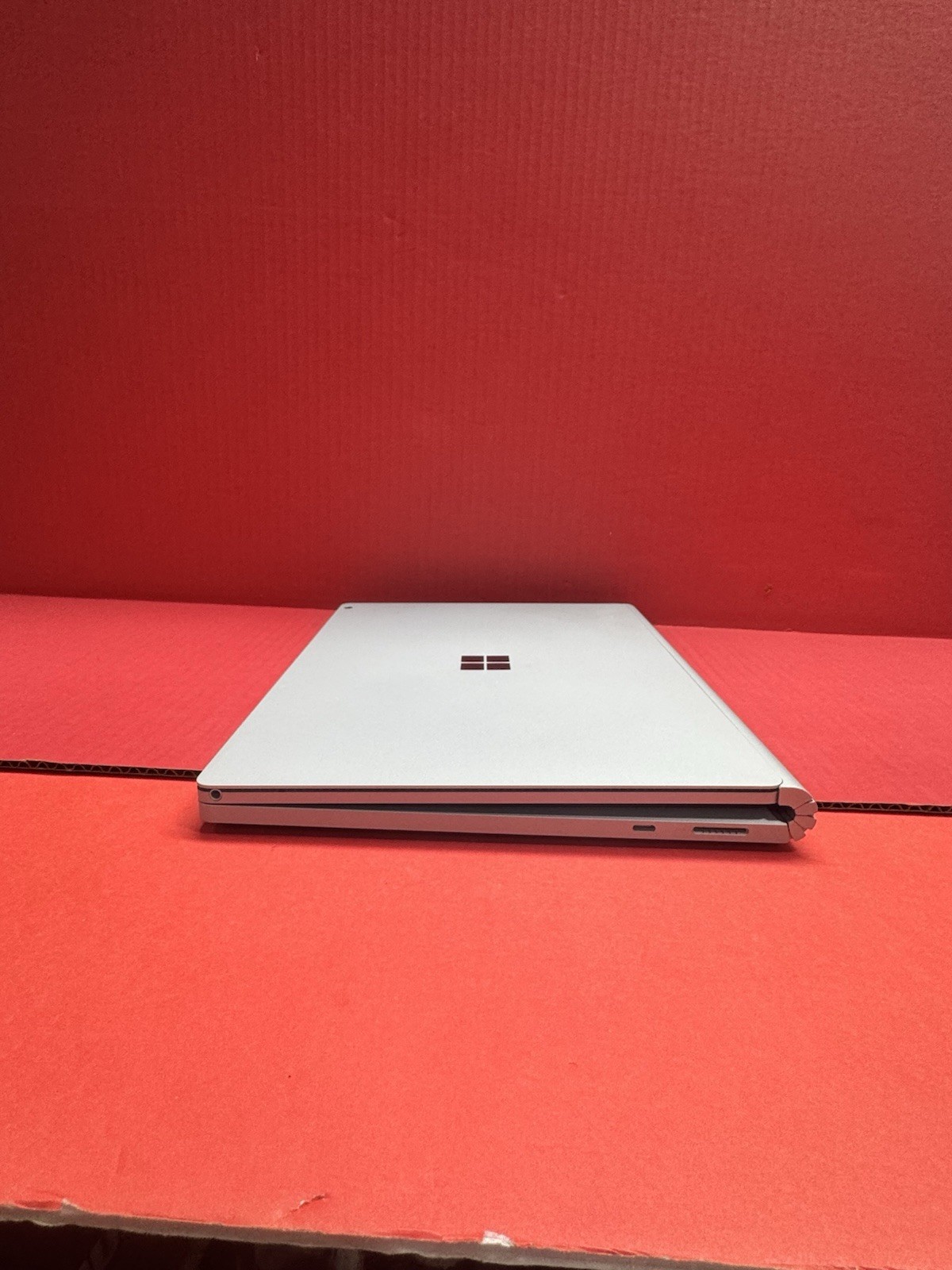 Microsoft Surface Book 3 14” 1900 TOUCH-10th i7-1065G7 16GB 256GB GTX 1650 Max-Q