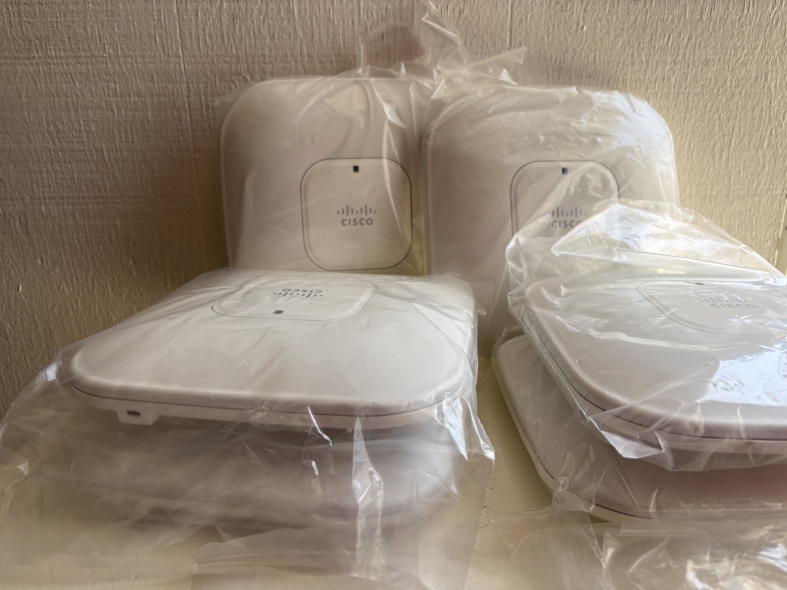 Six (6) Cisco AIR-LAP1142N-A-K9 Wireless Access Points Lot Open Box
