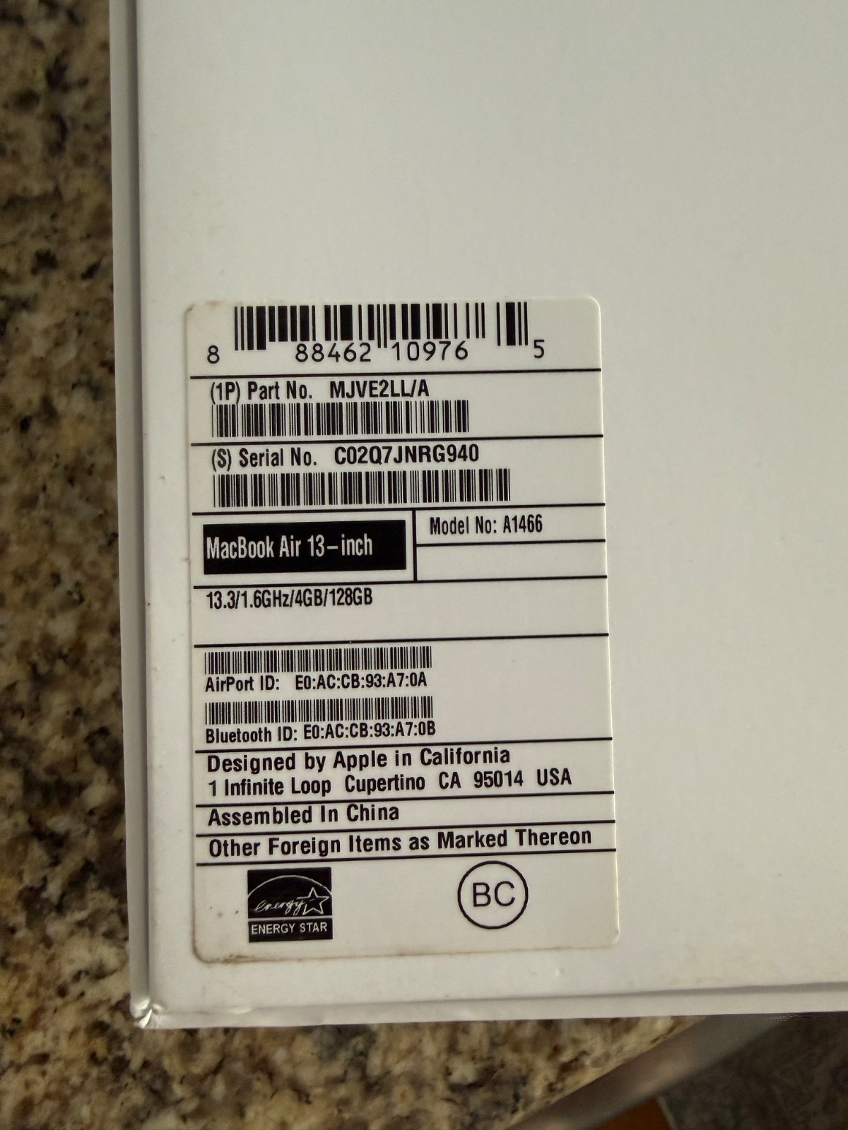Apple MacBook Air 13″ 2015 Intel Core i5 5th Gen 1.60 GHz 4GB RAM 128GB SSD