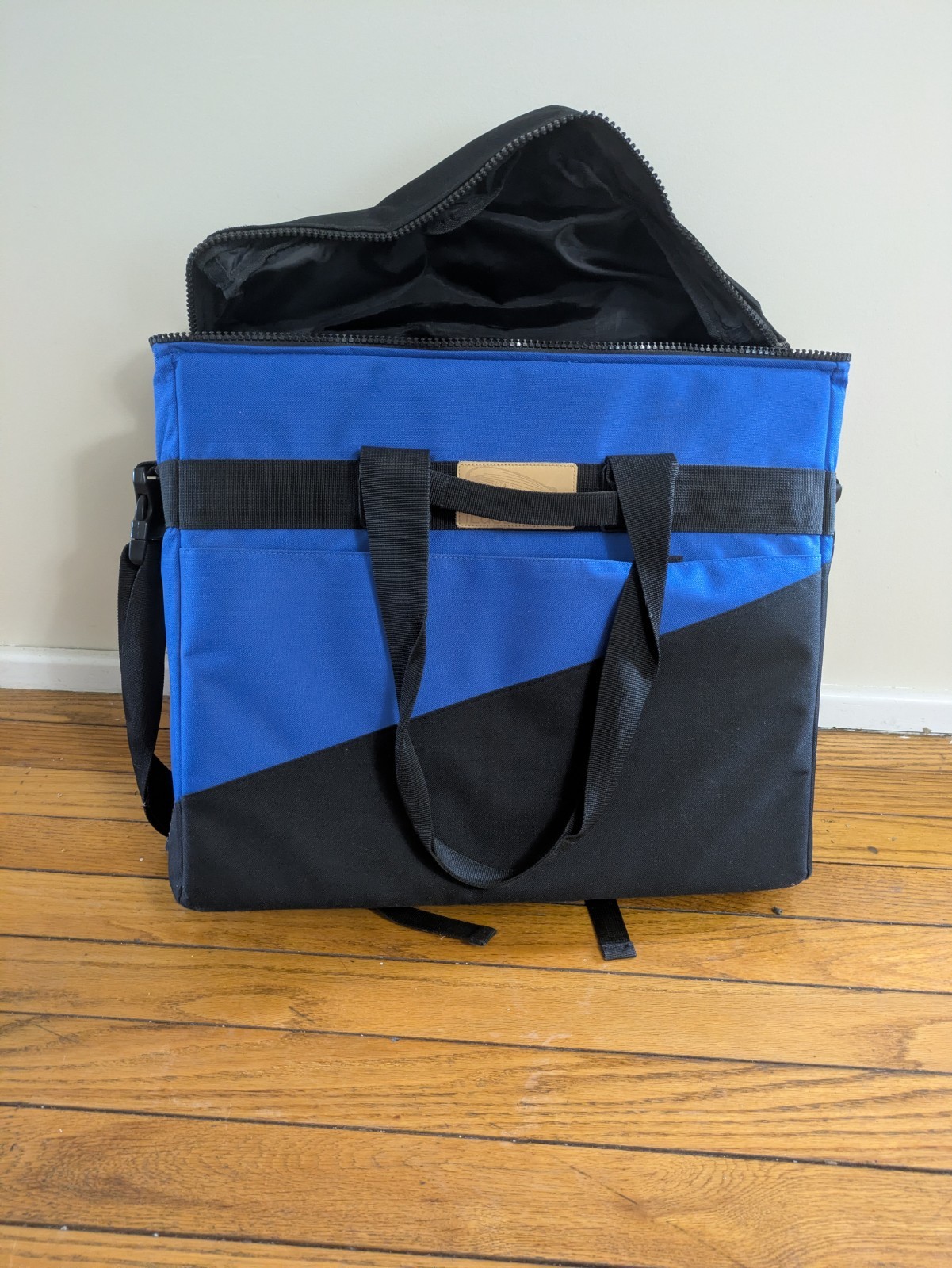 iLugger LTA 20″ 17″ Apple iMac Desktop Travel Bag Case Padded Backpack Blue…