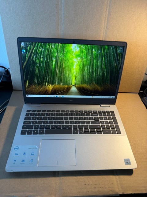 Dell Inspiron 5593 i7-1065G7 256GB SSD 8GB RAM (No Charger Included)