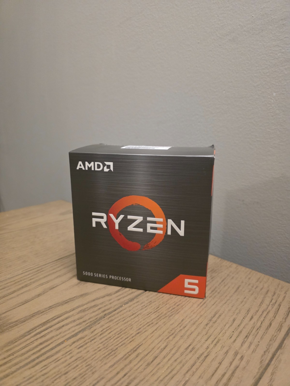 AMD Ryzen 5 5500 Processor (4.2 GHz, 6 Cores, Socket AM4) Тray – 100-000000457