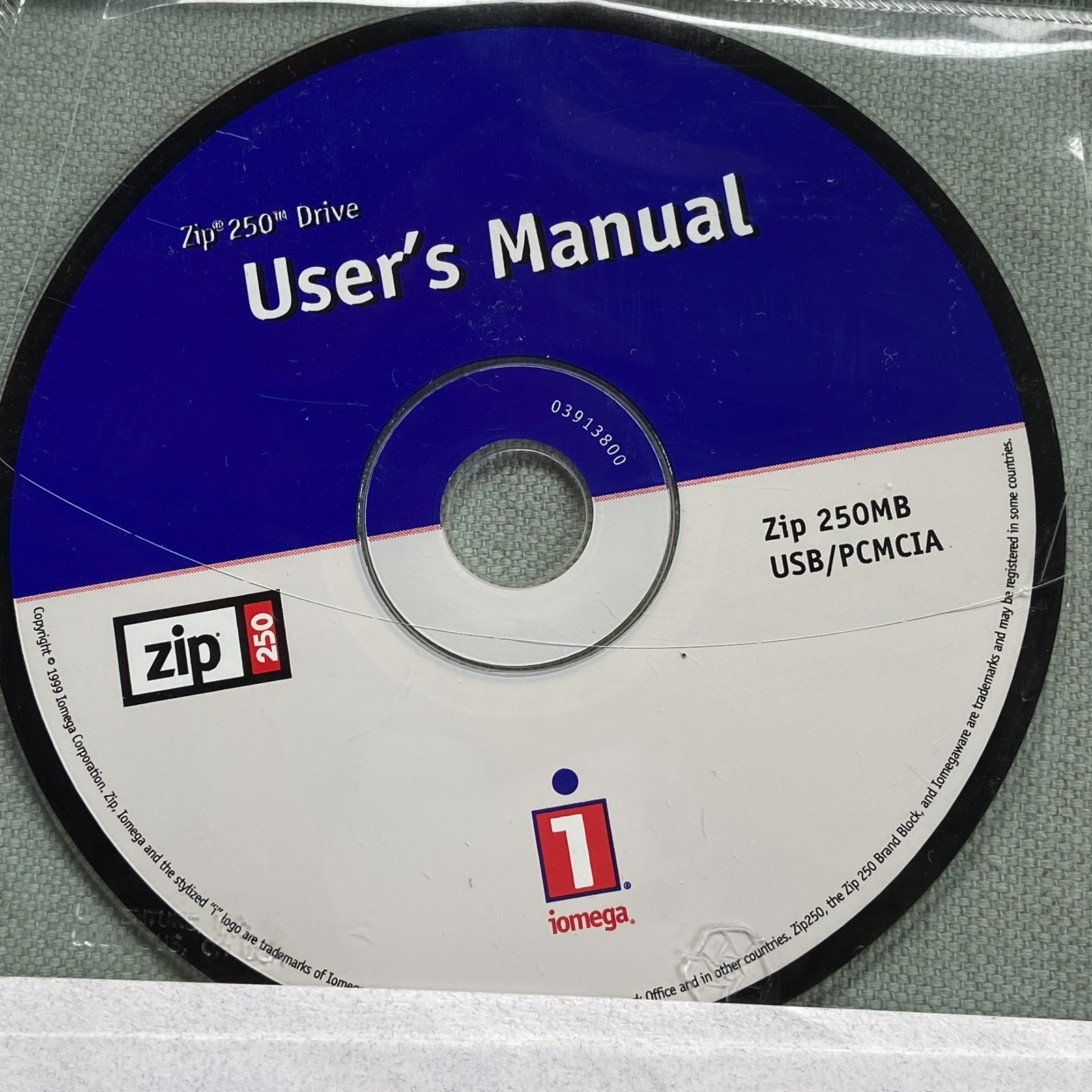 Iomega Zip 250 Jaz Drive Software CD Toolbox Iomegaware User Manual 1.0 2.2.1
