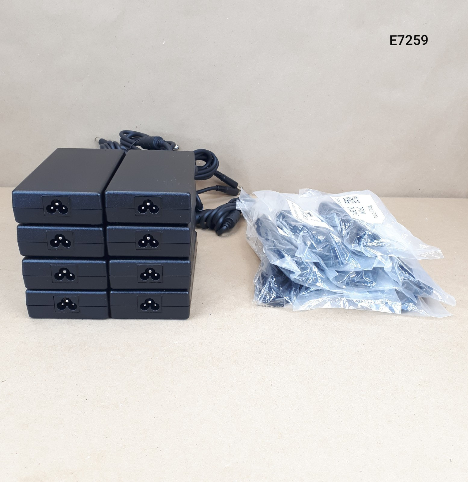 8x Brand New Dell 180W 19.5V 9.23A AC Adapter 7.4mm Round Tip W/Power-Cord E7259