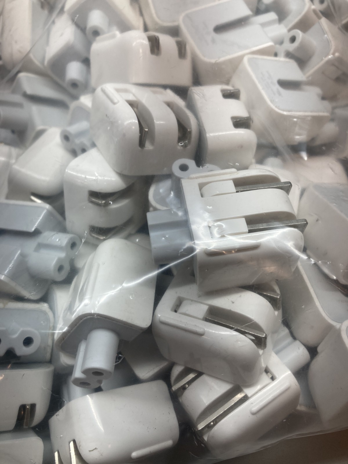 Genuine/OEM Apple Duckhead Two-Prong Plug – MagSafe AC Wall Adapter – Set of 25