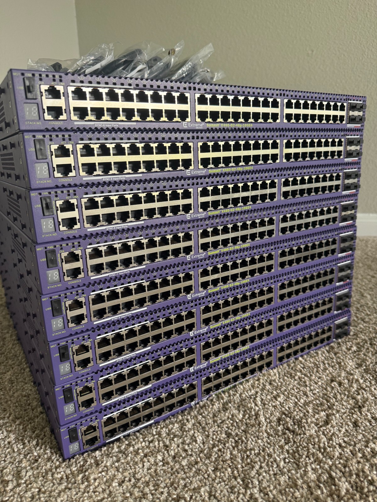 Extreme Networks X460-G2-48p-10GE4 Ethernet Switch