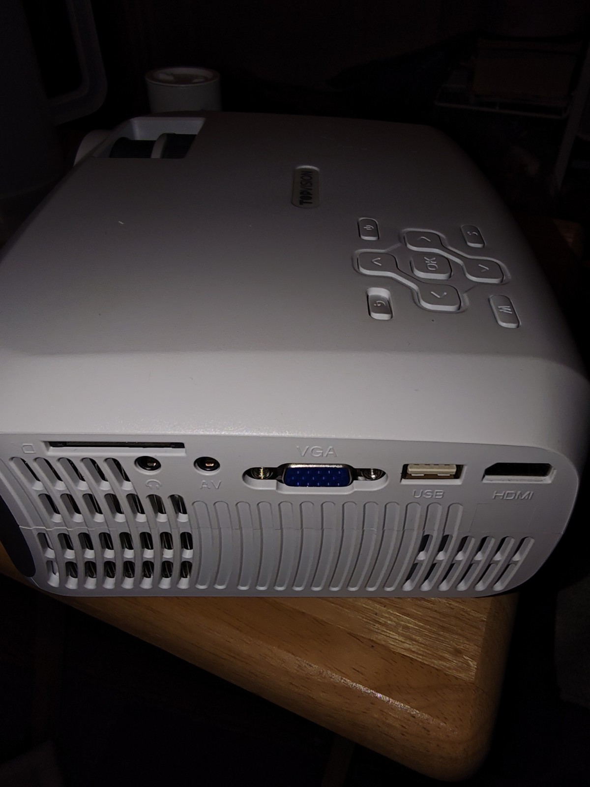 TOPVISION TYY0030 Full HD LED Video Projector