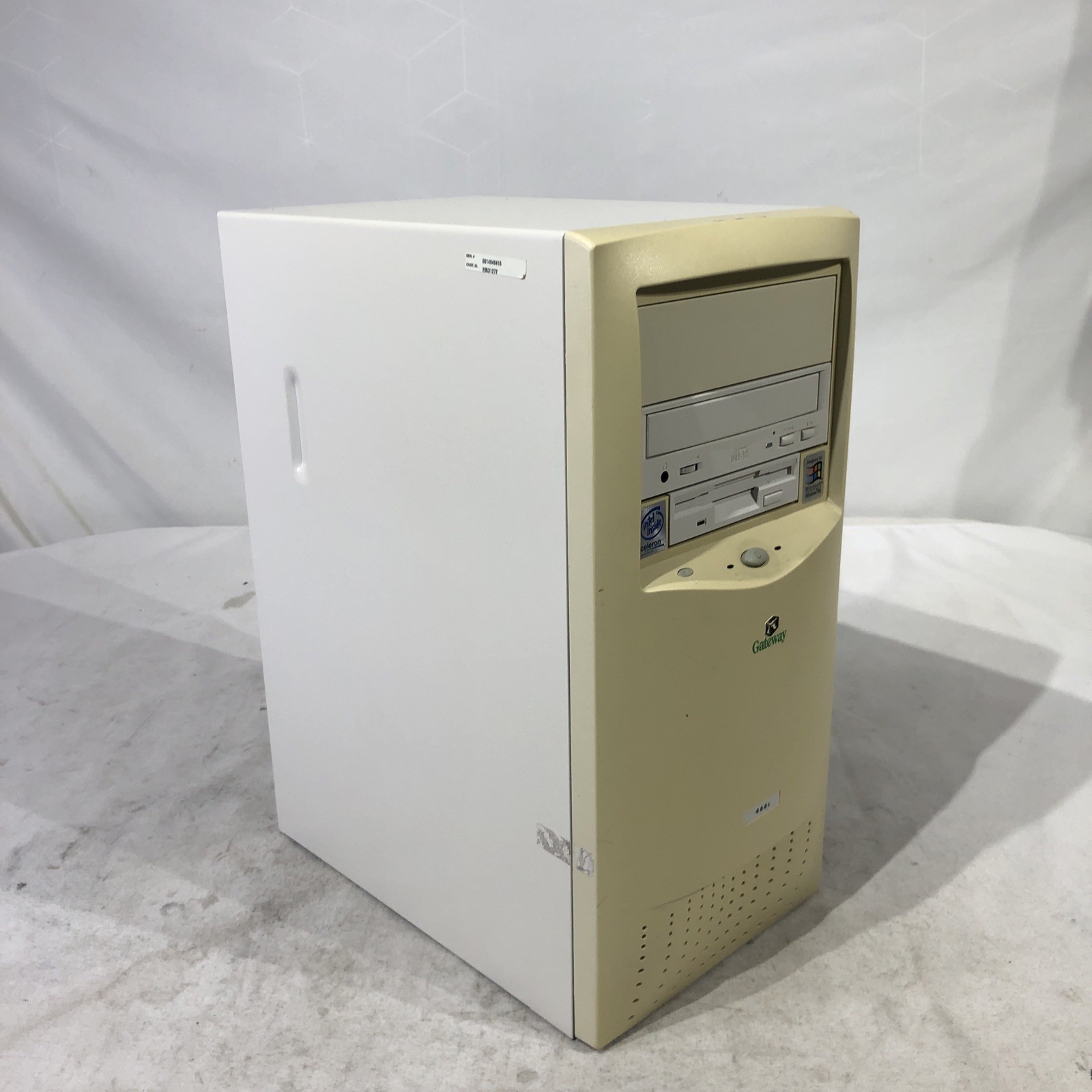 Gateway FMN 466C Intel Celeron 466 MHz 192 MB ram No HDD/No OS